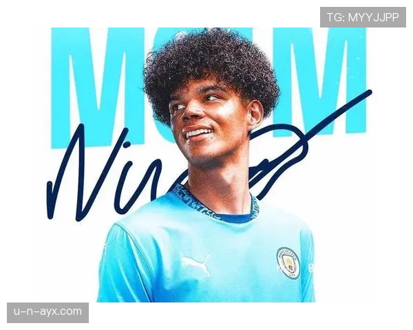 曼城新星闪耀：菲尔·福登的足球梦从童年街巷启航