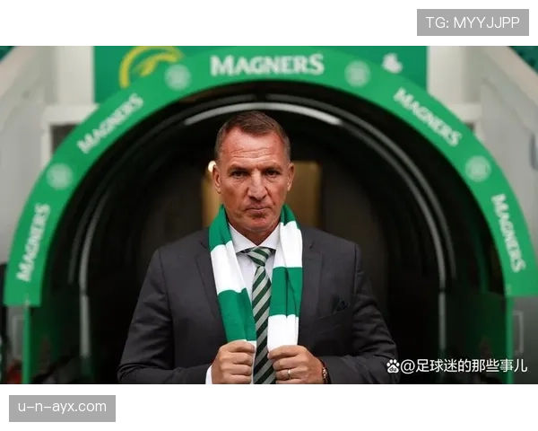 罗杰斯教练引领现代足球新风潮：强化团队协作与灵活战术深度融合