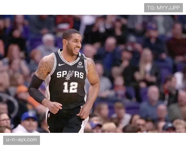 阿尔德里奇挡拆拉开内线空间 提升球队二次进攻效率